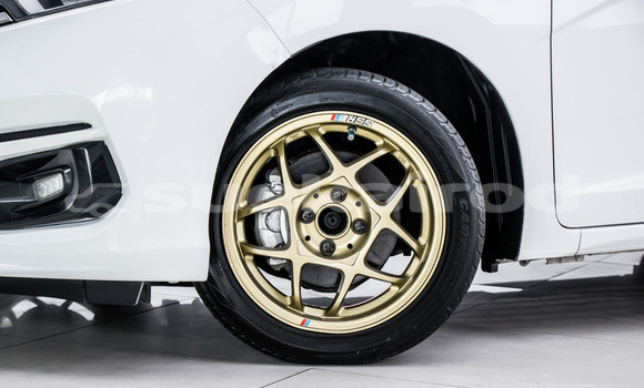 Buy Used Honda Jazz White Car in Bangkok in Bangkok Buy Used Honda Jazz White Car in Bangkok in Bangkok