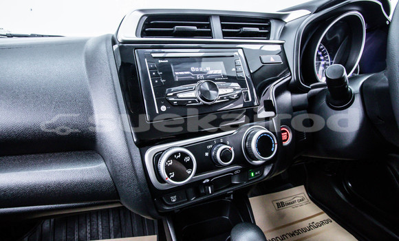 Buy Used Honda Jazz White Car in Bangkok in Bangkok Buy Used Honda Jazz White Car in Bangkok in Bangkok