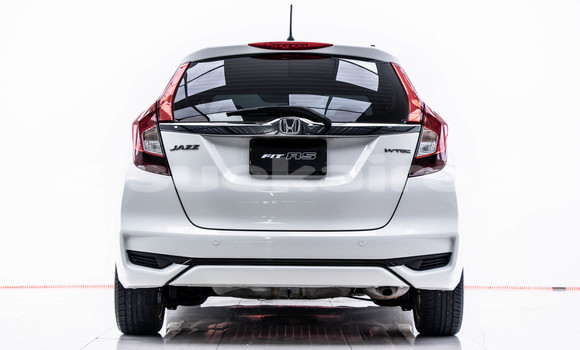 Buy Used Honda Jazz White Car in Bangkok in Bangkok Buy Used Honda Jazz White Car in Bangkok in Bangkok