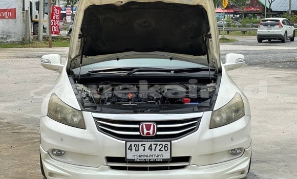 ซื้อ รถมือสอง Honda Accord ขาว รถยนต์ ใน %{เมือง} ใน กรุงเทพมหานคร ซื้อ รถมือสอง Honda Accord ขาว รถยนต์ ใน %{เมือง} ใน กรุงเทพมหานคร