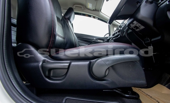 ซื้อ รถมือสอง Honda Jazz ขาว รถยนต์ ใน %{เมือง} ใน กรุงเทพมหานคร ซื้อ รถมือสอง Honda Jazz ขาว รถยนต์ ใน %{เมือง} ใน กรุงเทพมหานคร