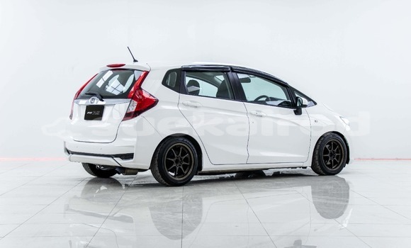 ซื้อ รถมือสอง Honda Jazz ขาว รถยนต์ ใน %{เมือง} ใน กรุงเทพมหานคร ซื้อ รถมือสอง Honda Jazz ขาว รถยนต์ ใน %{เมือง} ใน กรุงเทพมหานคร