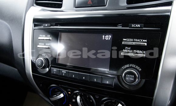 ซื้อ รถมือสอง Nissan Navara สีแดง รถยนต์ ใน %{เมือง} ใน กรุงเทพมหานคร ซื้อ รถมือสอง Nissan Navara สีแดง รถยนต์ ใน %{เมือง} ใน กรุงเทพมหานคร