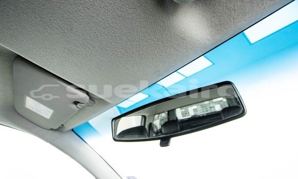 Buy Used Chevrolet Colorado White Car in Bangkok in Bangkok Buy Used Chevrolet Colorado White Car in Bangkok in Bangkok