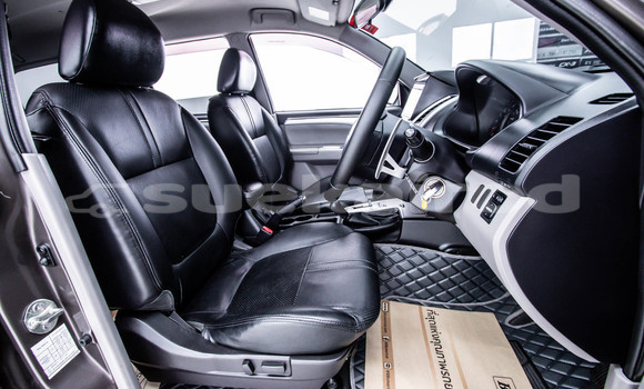 Buy Used Mitsubishi Pajero Sport Brown Car in Bangkok in Bangkok Buy Used Mitsubishi Pajero Sport Brown Car in Bangkok in Bangkok