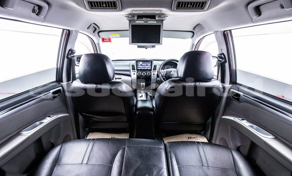 Buy Used Mitsubishi Pajero Sport Brown Car in Bangkok in Bangkok Buy Used Mitsubishi Pajero Sport Brown Car in Bangkok in Bangkok