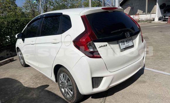 ซื้อ รถมือสอง Honda Jazz ขาว รถยนต์ ใน %{เมือง} ใน กรุงเทพมหานคร ซื้อ รถมือสอง Honda Jazz ขาว รถยนต์ ใน %{เมือง} ใน กรุงเทพมหานคร