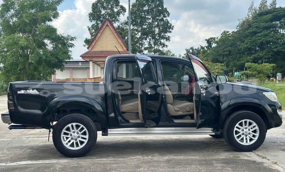Buy Used Toyota Hilux Black Car in Bangkok in Bangkok Buy Used Toyota Hilux Black Car in Bangkok in Bangkok