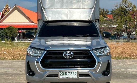 Buy Used Toyota Hiluxe Revo Other Car in Bangkok in Bangkok