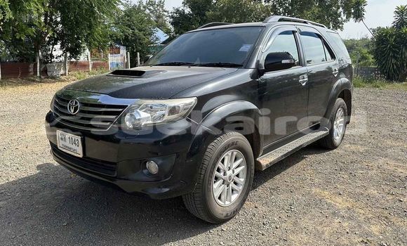 ซื้อ รถมือสอง Toyota Fortuner สีดำ รถยนต์ ใน %{เมือง} ใน กรุงเทพมหานคร ซื้อ รถมือสอง Toyota Fortuner สีดำ รถยนต์ ใน %{เมือง} ใน กรุงเทพมหานคร