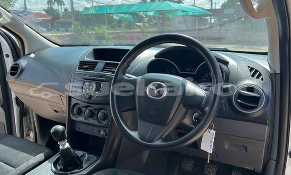 ซื้อ รถมือสอง Mazda BT-50 ขาว รถยนต์ ใน %{เมือง} ใน กรุงเทพมหานคร ซื้อ รถมือสอง Mazda BT-50 ขาว รถยนต์ ใน %{เมือง} ใน กรุงเทพมหานคร
