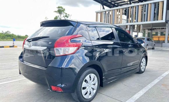 ซื้อ รถมือสอง Toyota Yaris สีดำ รถยนต์ ใน %{เมือง} ใน กรุงเทพมหานคร ซื้อ รถมือสอง Toyota Yaris สีดำ รถยนต์ ใน %{เมือง} ใน กรุงเทพมหานคร