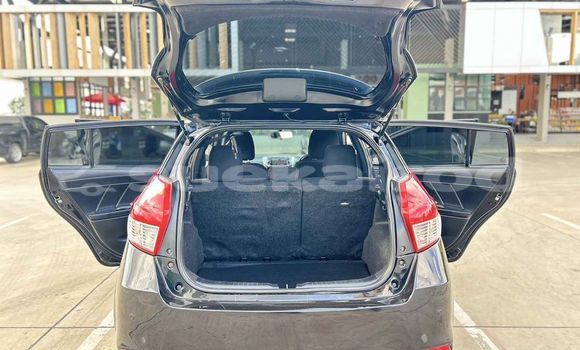 ซื้อ รถมือสอง Toyota Yaris สีดำ รถยนต์ ใน %{เมือง} ใน กรุงเทพมหานคร ซื้อ รถมือสอง Toyota Yaris สีดำ รถยนต์ ใน %{เมือง} ใน กรุงเทพมหานคร