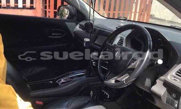 ซื้อ รถมือสอง Honda HR-V สีดำ รถยนต์ ใน %{เมือง} ใน กรุงเทพมหานคร ซื้อ รถมือสอง Honda HR-V สีดำ รถยนต์ ใน %{เมือง} ใน กรุงเทพมหานคร