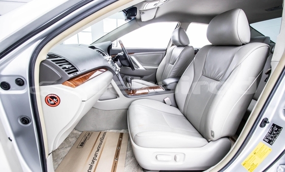 Buy Used Toyota Camry Silver Car in Bangkok in Bangkok Buy Used Toyota Camry Silver Car in Bangkok in Bangkok