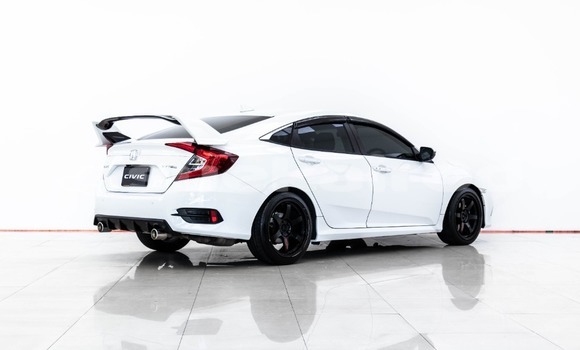 Buy Used Honda Civic White Car in Bangkok in Bangkok Buy Used Honda Civic White Car in Bangkok in Bangkok
