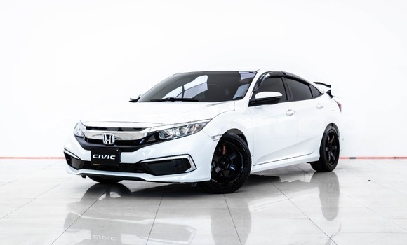 Buy Used Honda Civic White Car in Bangkok in Bangkok Buy Used Honda Civic White Car in Bangkok in Bangkok