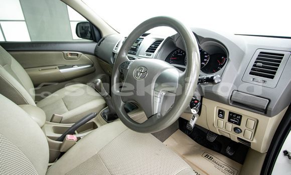 ซื้อ รถมือสอง Toyota Hiluxe VIGO ขาว รถยนต์ ใน %{เมือง} ใน กรุงเทพมหานคร ซื้อ รถมือสอง Toyota Hiluxe VIGO ขาว รถยนต์ ใน %{เมือง} ใน กรุงเทพมหานคร