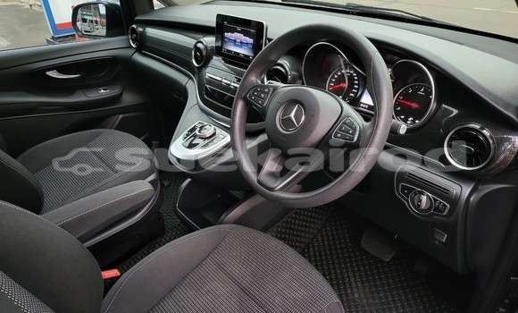 ซื้อ รถมือสอง Mercedes-Benz V-klasse สีน้ำเงิน รถยนต์ ใน %{เมือง} ใน กรุงเทพมหานคร ซื้อ รถมือสอง Mercedes-Benz V-klasse สีน้ำเงิน รถยนต์ ใน %{เมือง} ใน กรุงเทพมหานคร