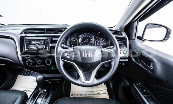 ซื้อ รถมือสอง Honda City ขาว รถยนต์ ใน %{เมือง} ใน กรุงเทพมหานคร ซื้อ รถมือสอง Honda City ขาว รถยนต์ ใน %{เมือง} ใน กรุงเทพมหานคร