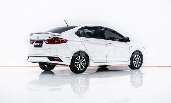 ซื้อ รถมือสอง Honda City ขาว รถยนต์ ใน %{เมือง} ใน กรุงเทพมหานคร ซื้อ รถมือสอง Honda City ขาว รถยนต์ ใน %{เมือง} ใน กรุงเทพมหานคร