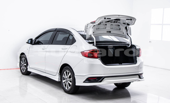ซื้อ รถมือสอง Honda City ขาว รถยนต์ ใน %{เมือง} ใน กรุงเทพมหานคร ซื้อ รถมือสอง Honda City ขาว รถยนต์ ใน %{เมือง} ใน กรุงเทพมหานคร