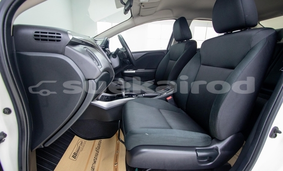 ซื้อ รถมือสอง Honda City ขาว รถยนต์ ใน %{เมือง} ใน กรุงเทพมหานคร ซื้อ รถมือสอง Honda City ขาว รถยนต์ ใน %{เมือง} ใน กรุงเทพมหานคร