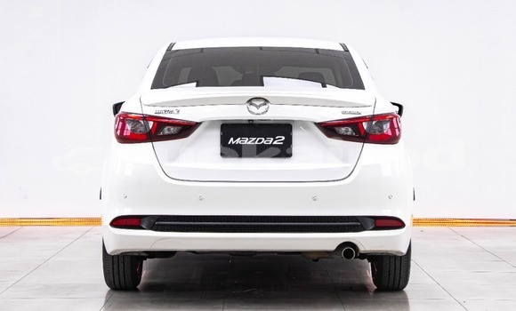 ซื้อ รถมือสอง Mazda 2 ขาว รถยนต์ ใน %{เมือง} ใน กรุงเทพมหานคร ซื้อ รถมือสอง Mazda 2 ขาว รถยนต์ ใน %{เมือง} ใน กรุงเทพมหานคร