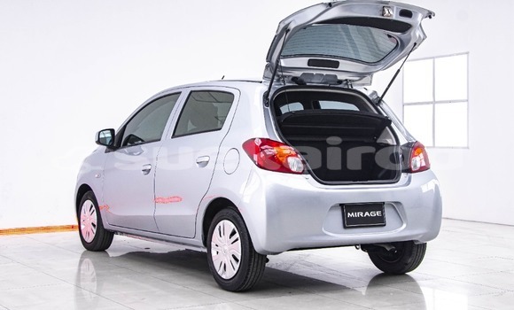 ซื้อ รถมือสอง Mitsubishi Mirage เงิน รถยนต์ ใน %{เมือง} ใน กรุงเทพมหานคร ซื้อ รถมือสอง Mitsubishi Mirage เงิน รถยนต์ ใน %{เมือง} ใน กรุงเทพมหานคร