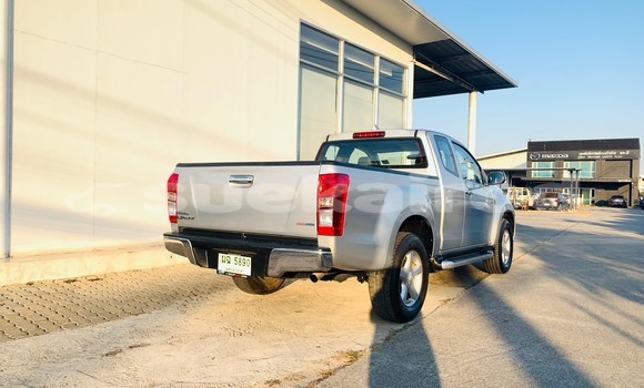 ซื้อ รถมือสอง Isuzu D-Max เงิน รถยนต์ ใน %{เมือง} ใน เชียงใหม่ ซื้อ รถมือสอง Isuzu D-Max เงิน รถยนต์ ใน %{เมือง} ใน เชียงใหม่