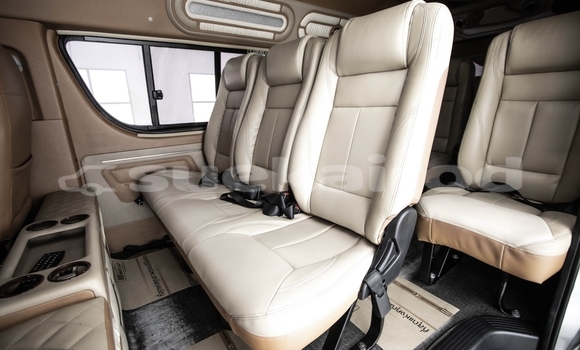 ซื้อ รถมือสอง Toyota Commuter อื่น ๆ รถยนต์ ใน %{เมือง} ใน กรุงเทพมหานคร ซื้อ รถมือสอง Toyota Commuter อื่น ๆ รถยนต์ ใน %{เมือง} ใน กรุงเทพมหานคร