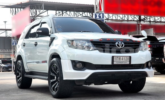 ซื้อ รถมือสอง Toyota Fortuner ขาว รถยนต์ ใน %{เมือง} ใน กรุงเทพมหานคร ซื้อ รถมือสอง Toyota Fortuner ขาว รถยนต์ ใน %{เมือง} ใน กรุงเทพมหานคร