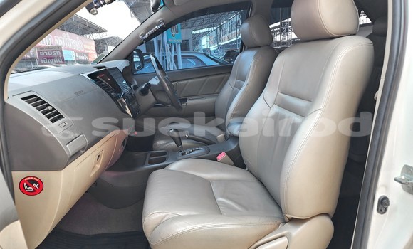 ซื้อ รถมือสอง Toyota Fortuner ขาว รถยนต์ ใน %{เมือง} ใน กรุงเทพมหานคร ซื้อ รถมือสอง Toyota Fortuner ขาว รถยนต์ ใน %{เมือง} ใน กรุงเทพมหานคร