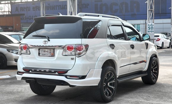 ซื้อ รถมือสอง Toyota Fortuner ขาว รถยนต์ ใน %{เมือง} ใน กรุงเทพมหานคร ซื้อ รถมือสอง Toyota Fortuner ขาว รถยนต์ ใน %{เมือง} ใน กรุงเทพมหานคร
