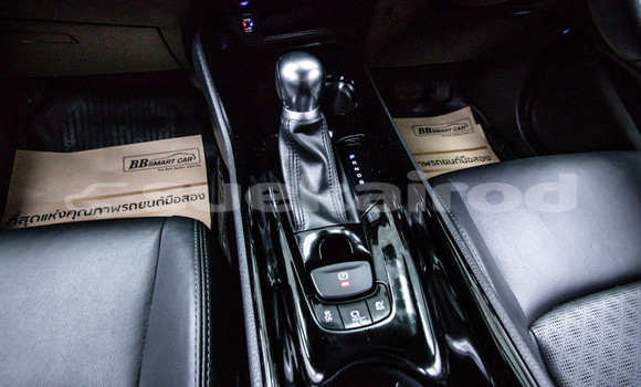 ซื้อ รถมือสอง Toyota C-HR เขียว รถยนต์ ใน %{เมือง} ใน กรุงเทพมหานคร ซื้อ รถมือสอง Toyota C-HR เขียว รถยนต์ ใน %{เมือง} ใน กรุงเทพมหานคร