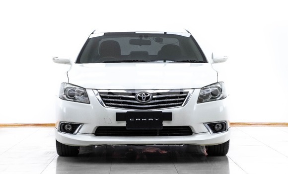 Buy Used Toyota Camry White Car in Bangkok in Bangkok