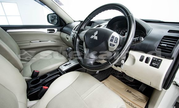 ซื้อ รถมือสอง Mitsubishi Pajero ขาว รถยนต์ ใน %{เมือง} ใน กรุงเทพมหานคร ซื้อ รถมือสอง Mitsubishi Pajero ขาว รถยนต์ ใน %{เมือง} ใน กรุงเทพมหานคร