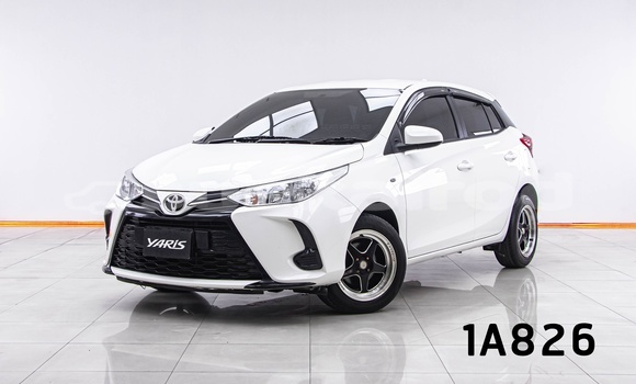Buy Used Toyota Yaris White Car in Bangkok in Bangkok Buy Used Toyota Yaris White Car in Bangkok in Bangkok