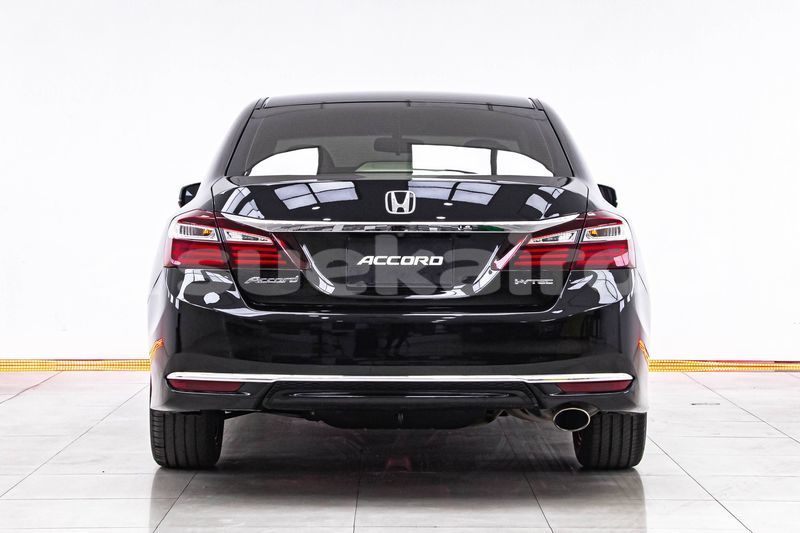 Big with watermark honda accord bangkok bangkok 68019