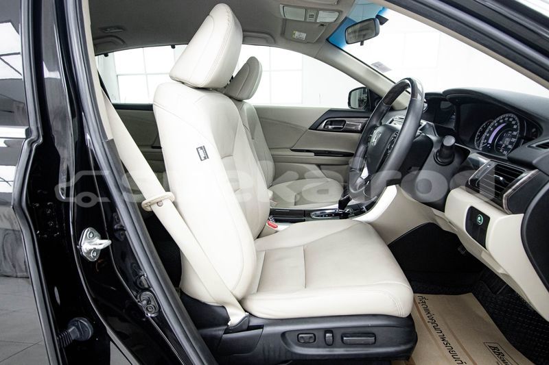 Big with watermark honda accord bangkok bangkok 68019