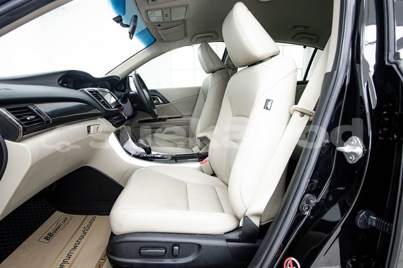 Big with watermark honda accord bangkok bangkok 68019