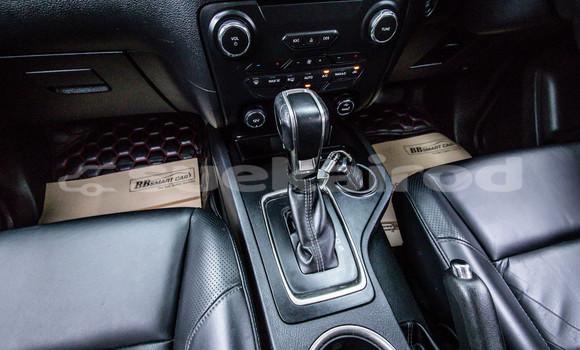 Buy Used Ford Everest Red Car in Bangkok in Bangkok Buy Used Ford Everest Red Car in Bangkok in Bangkok