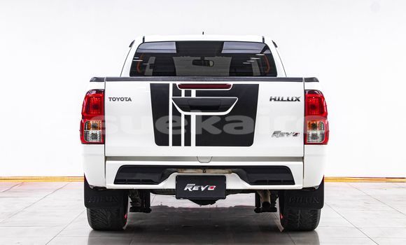 Buy Used Toyota Hiluxe Revo White Car in Bangkok in Bangkok Buy Used Toyota Hiluxe Revo White Car in Bangkok in Bangkok