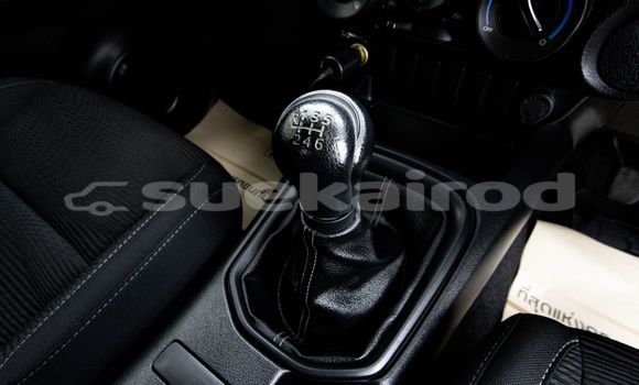 Buy Used Toyota Hiluxe Revo White Car in Bangkok in Bangkok Buy Used Toyota Hiluxe Revo White Car in Bangkok in Bangkok