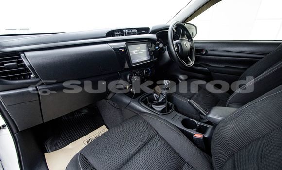 Buy Used Toyota Hiluxe Revo White Car in Bangkok in Bangkok Buy Used Toyota Hiluxe Revo White Car in Bangkok in Bangkok