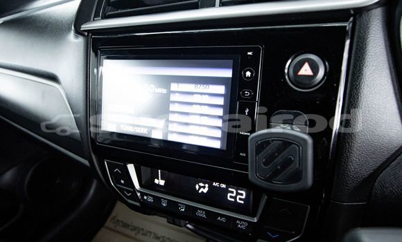 Buy Used Honda BR-V White Car in Bangkok in Bangkok Buy Used Honda BR-V White Car in Bangkok in Bangkok