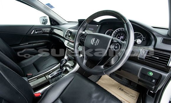 ซื้อ รถมือสอง Honda Accord ขาว รถยนต์ ใน %{เมือง} ใน กรุงเทพมหานคร ซื้อ รถมือสอง Honda Accord ขาว รถยนต์ ใน %{เมือง} ใน กรุงเทพมหานคร