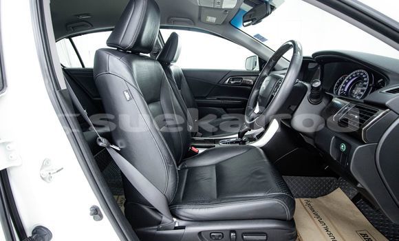 ซื้อ รถมือสอง Honda Accord ขาว รถยนต์ ใน %{เมือง} ใน กรุงเทพมหานคร ซื้อ รถมือสอง Honda Accord ขาว รถยนต์ ใน %{เมือง} ใน กรุงเทพมหานคร