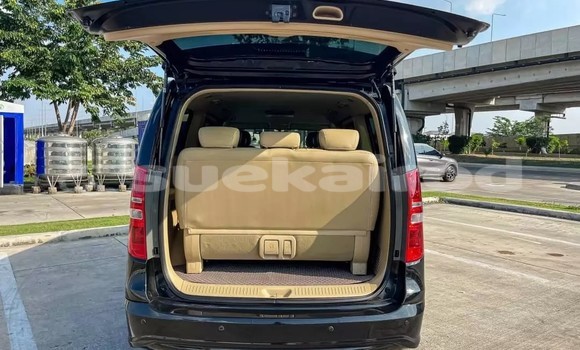 Buy Used Hyundai H1 Black Car in Bangkok in Bangkok Buy Used Hyundai H1 Black Car in Bangkok in Bangkok