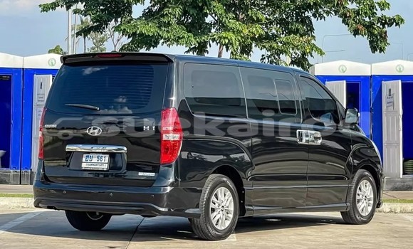 Buy Used Hyundai H1 Black Car in Bangkok in Bangkok Buy Used Hyundai H1 Black Car in Bangkok in Bangkok